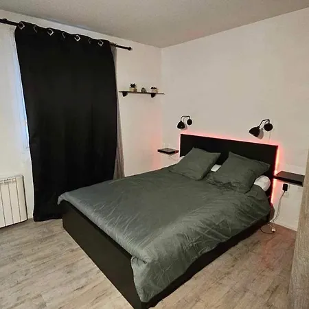 Apartament Proche Futuroscope Chasseneuil-du-Poitou